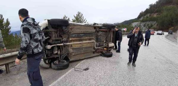 Bolu'da cenaze dönüşü kaza: 2 yaralı