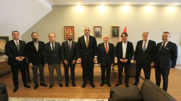 TFF'den Kültür ve Turizm Bakanı Mehmet Nuri Ersoy'a ziyaret 