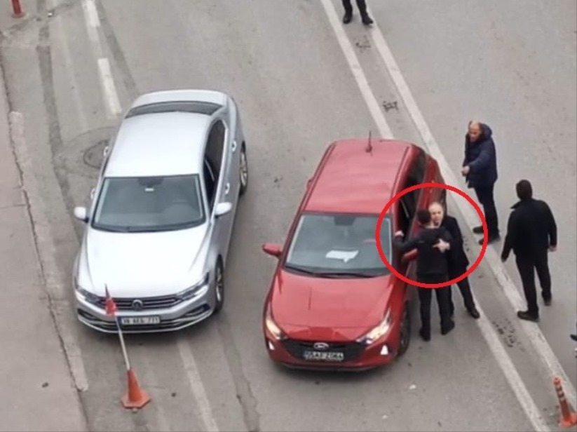 Samsun'da trafikteki tartışmada 'sağduyu' kazandı