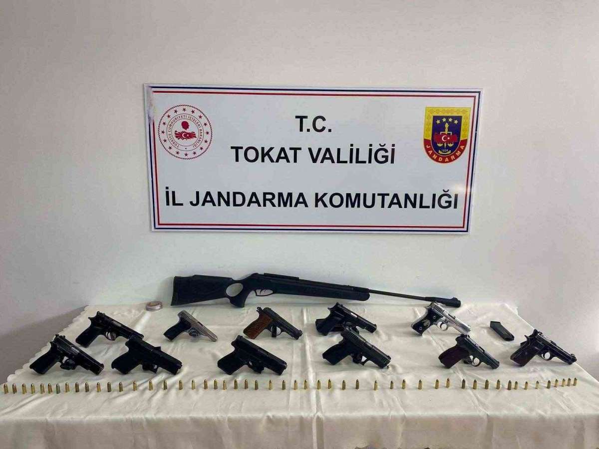 Tokat'ta silah kaçakçılığı operasyonu: 2 şüpheli gözaltında