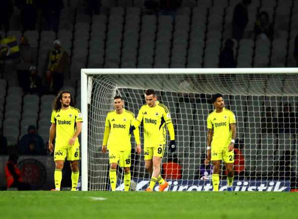 Fenerbahçe, 67 yıl sonra Karagümrük'e mağlup oldu