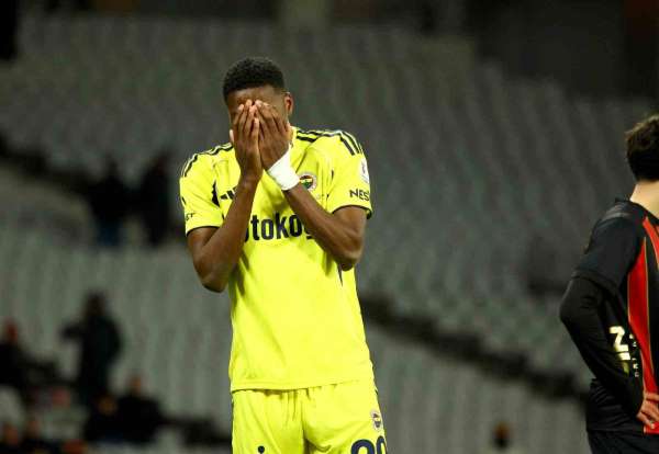 Fenerbahçe'nin Süper Lig'de namağlup serisi 26. haftada bitti