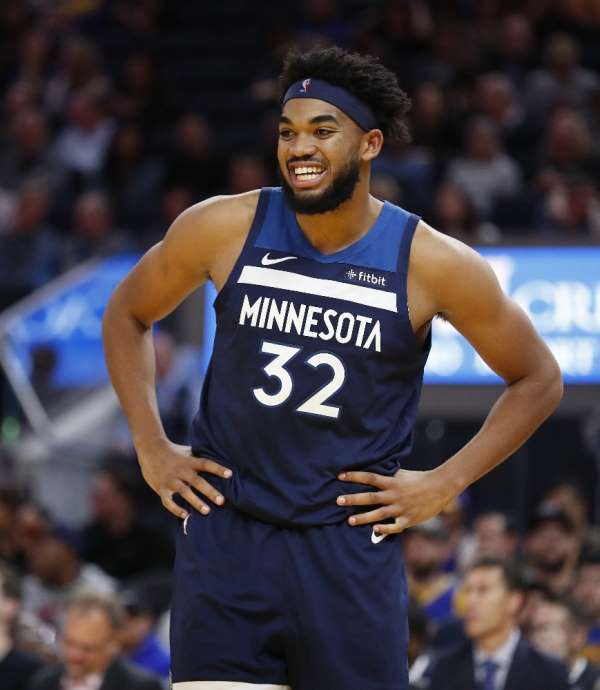 Karl-Anthony Towns'ın annesi, korona virüs nedeniyle hayatını kaybetti