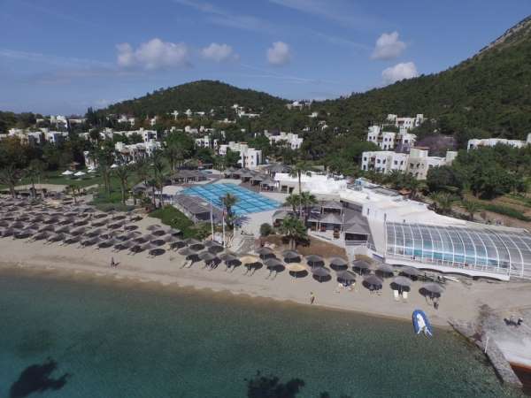 Lüks tatil ucuzladı