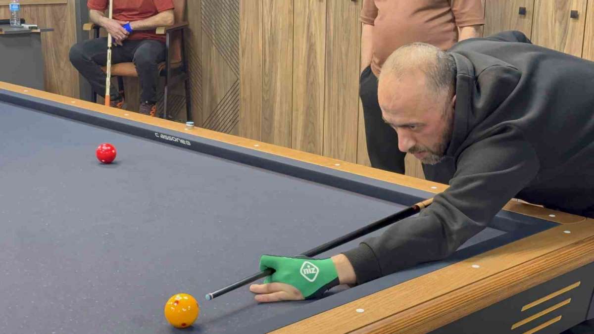 240 sporcu bilardo turnuvasında buluştu