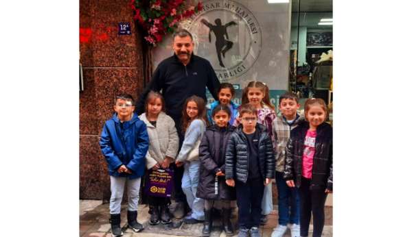 Öğrenciler sordu, mahalle muhtarı yanıtladı