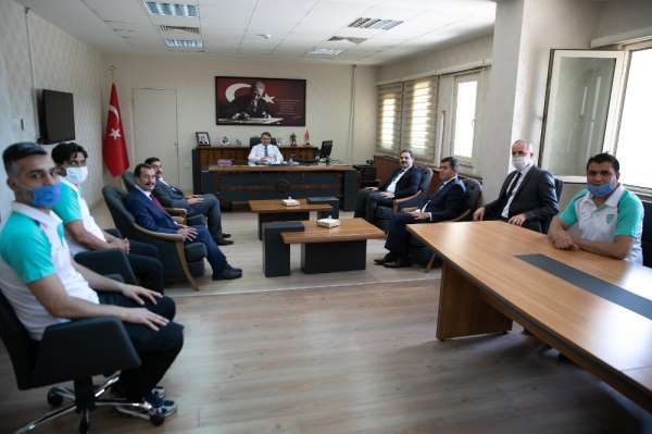 Başkanlardan Haliliye Belediyespor'a tebrik