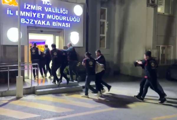 İzmir'de silahlı saldırı olayının şüphelileri saklandıkları adreste kıskıvrak yakalandı
