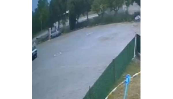 Çanakkale'de 8 kişinin hayatını kaybettiği feci kaza anı kamerada