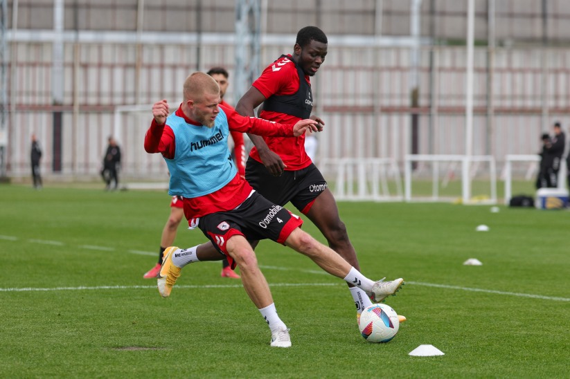 Samsunspor, Sivasspor hazırlıklarını sürdürüyor