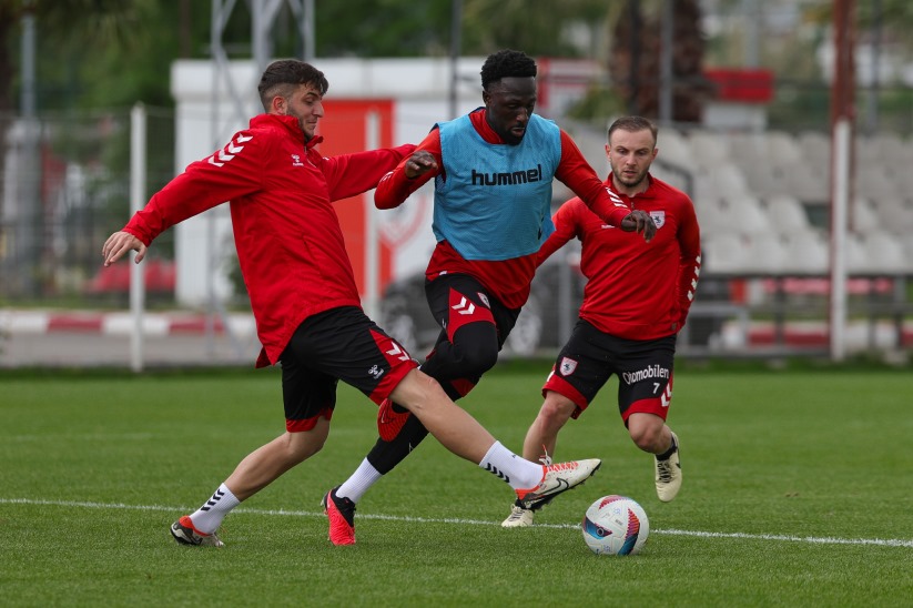 Samsunspor, Sivasspor hazırlıklarını sürdürüyor