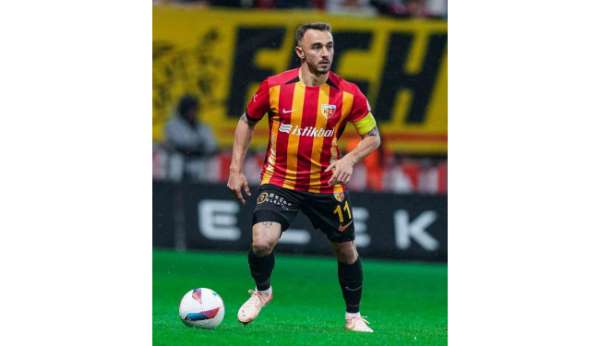 Kayserispor Kaptanı Gökhan Sazdağı: 'Gemiyi limana yanaştırdık'