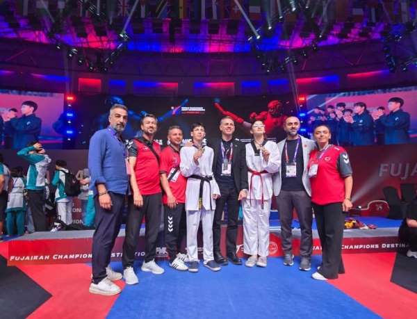 Türkiye, Dünya Yıldızlar Taekwondo Şampiyonası'nda iki madalya daha kazandı