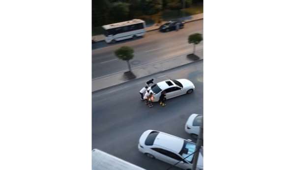 Patenli gençler kazaya davetiye çıkardı