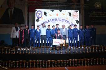 Afyonkarahisar Spor Lisesi'nde şampiyonluk coşkusu!