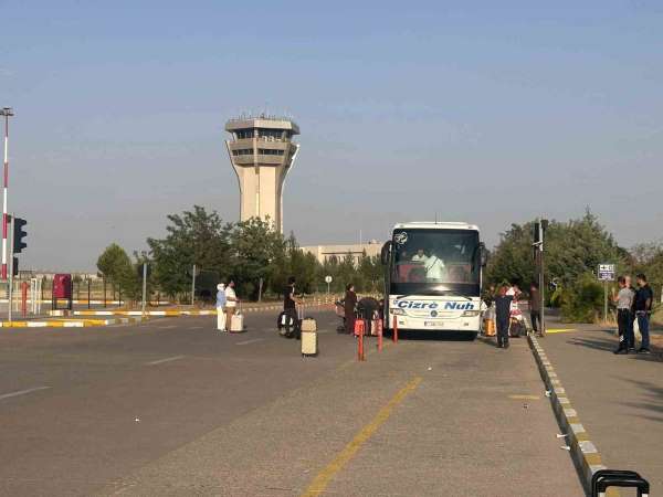 İsrail'in İran'a saldırısı hava ulaşımını etkiledi, Irak'a giden uçaklar Şırnak'a indi