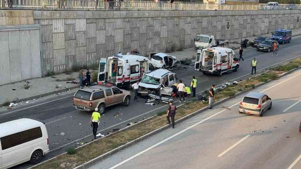 Kastamonu'da zincirleme trafik kazası: 9 yaralı