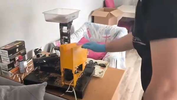 Samsun'da kaçak tütün mamülleri operasyonları: 5 gözaltı