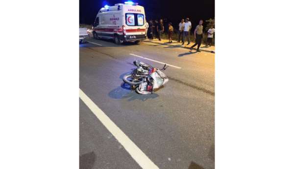 Osmaniye'de 2 motosikletin karıştığı kazada sürücüler yaralandı