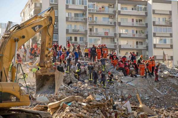 Yaşar Üniversitesi'nde yapı sağlığı ve deprem izleme sistemi kuruldu
