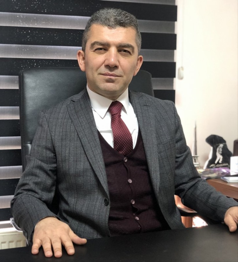 Levent Kuruoğlu; 'Her isteyenin keyfine göre okul mu açacaksınız?'