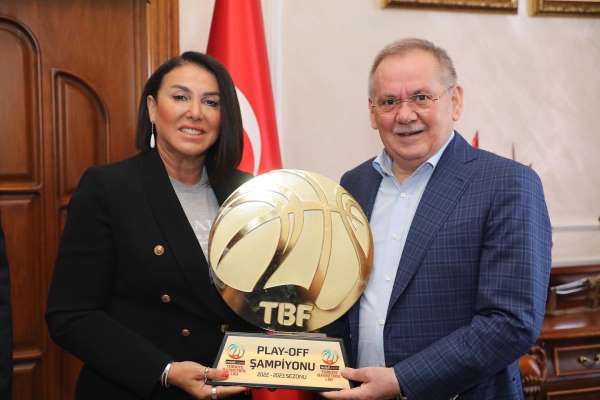 Başkan Demir: 'İki şampiyonluk Samsun'a çok yakıştı'