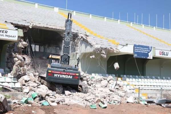 Muğla Atatürk Stadyumu'nda yenileme çalışmaları başladı