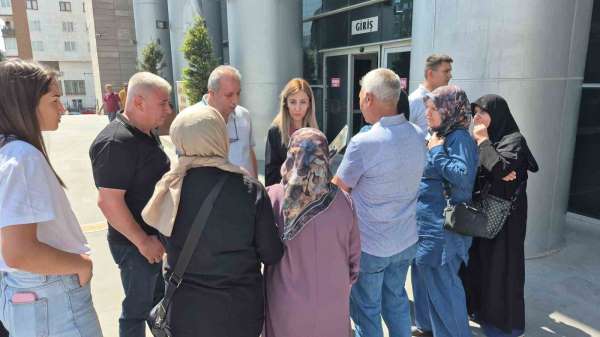 'Büyü yaptığını düşünüyordum' diye kendisini savunan cinayet sanığı 'akli dengesi yerinde' çıktı