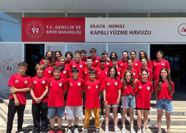 Eskişehirli sporculardan ANALİG Yüzme'de büyük başarı