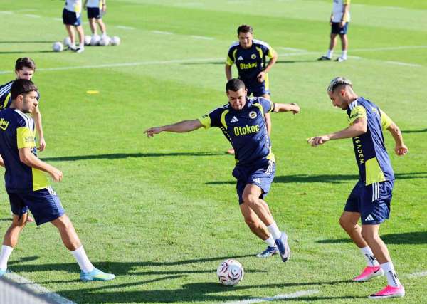 Fenerbahçe, Avusturya'daki hazırlıklarına devam etti
