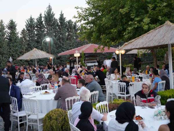 Iğdır'da şehit aileleri ve gaziler onuruna yemek düzenlendi