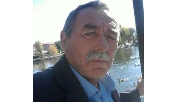 Kaza sonrası olay yerinden kaçmak isteyen şahıs, minibüsü vatandaşların ve polisin üzerine sürdü: 1 ölü, 1'i p