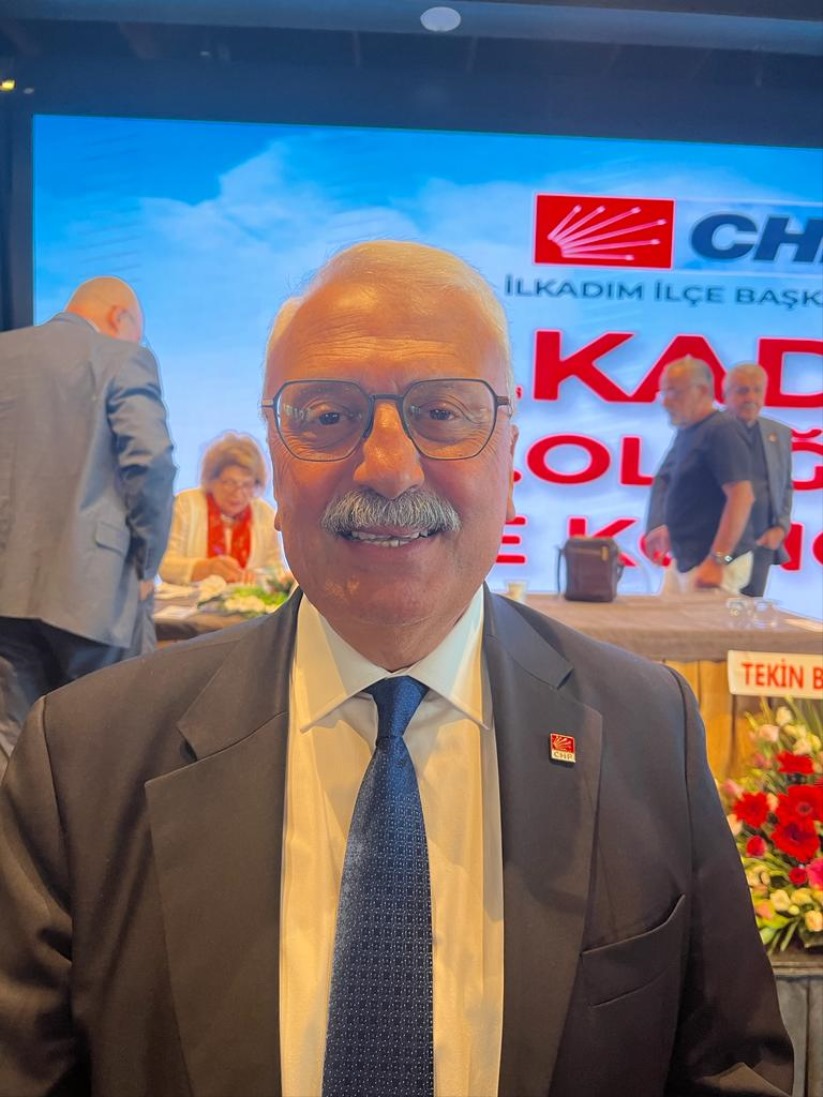 CHP İlkadım İlçe Kongresi'nde Metin Telatar seçildi
