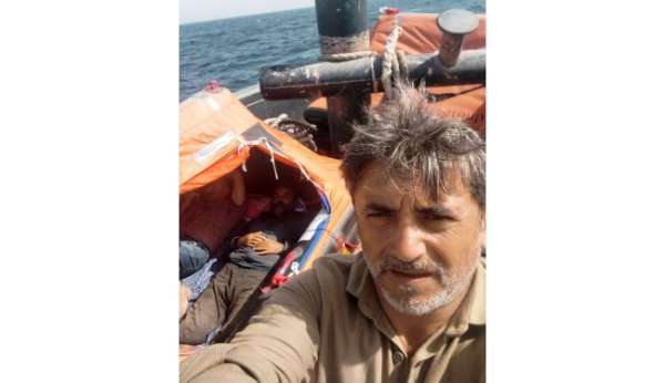 Fas açıklarında sürüklenen gemideki Türk kaptan ve 2 Türk mürettebat 1 aydır yardım bekliyor