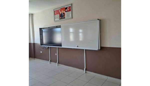 Hocalar Şehit Kamil Tunç Çok Programlı Anadolu Lisesi'nde örnek çalışma