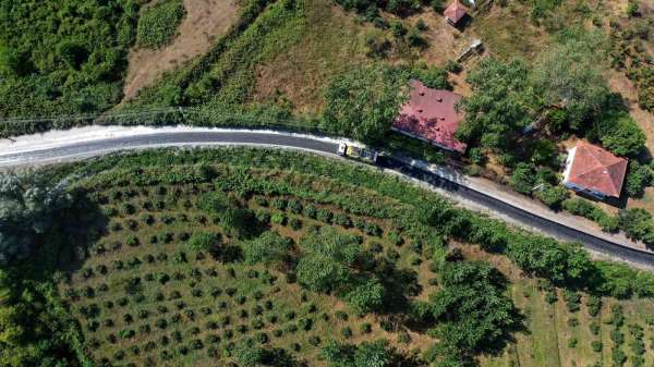 Ordu'da yollara sıcak asfalt çalışmaları sürüyor
