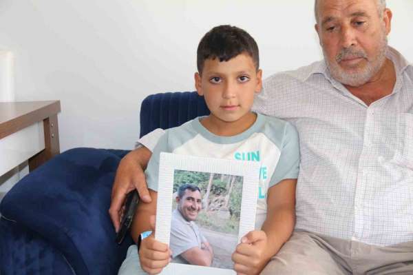 Şehit Eyüp Dereli'nin oğlu da babası gibi ormanda çalışmak istiyor