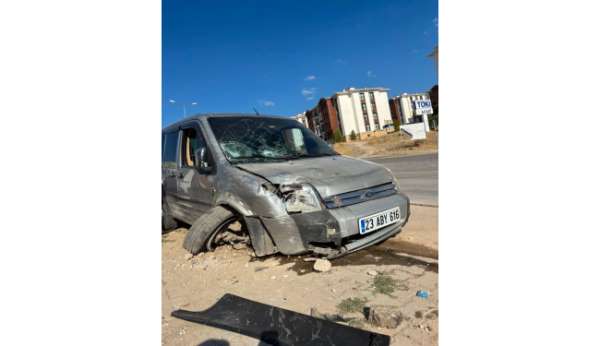 Elazığ'da trafik kazası: 1 yaralı