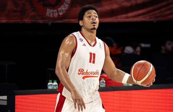 Glint Körfez Basket'te transferler sürüyor