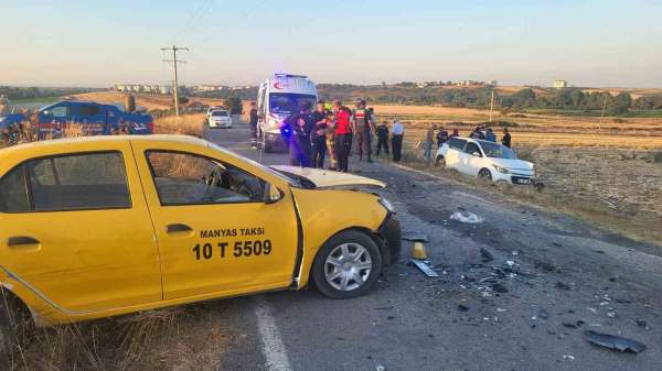 Manyas'ta trafik kazası: 6 yaralı