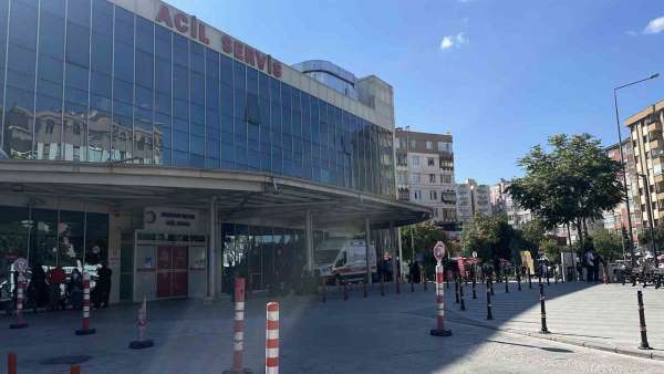 Tartıştığı kişiler tarafından bıçaklanan 18 yaşındaki genç hayatını kaybetti