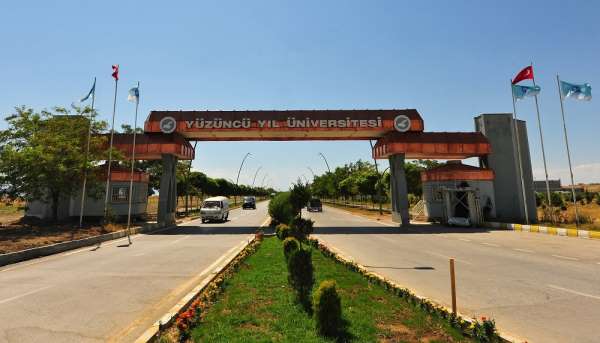 Van YYÜ: 'Tercih döneminde üniversitemizi yıpratmaya çalışıyorlar'