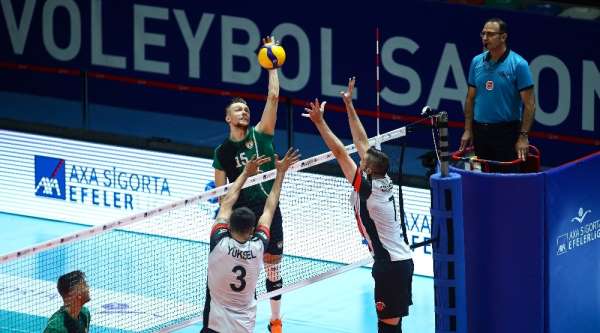 Efeler Ligi: Spor Toto: 2 - Bingöl Solhanspor: 3