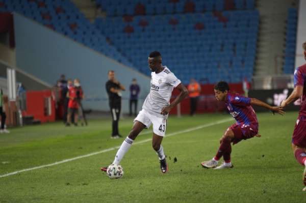 Mensah, Beşiktaş formasıyla siftah yaptı