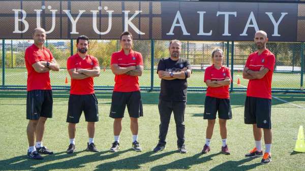 Büyük Altay Futbol Akademisi genç yetenekleri bekliyor - İzmir haber