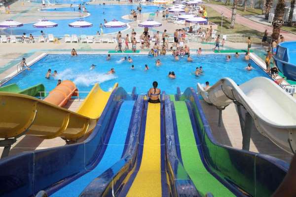 Mezitli Belediyesinin Aquapark'ndan 36 bin kişiyi faydalandı - Mersin haber
