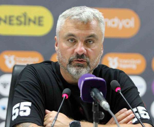 Thomas Reis: 'Son paslar ve ortalar bu kadar berbat olursa gol atmak mümkün olmuyor'