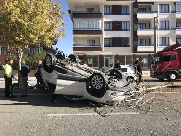 Konya'da düğün konvoyunda zincirleme kaza: 3 yaralı 