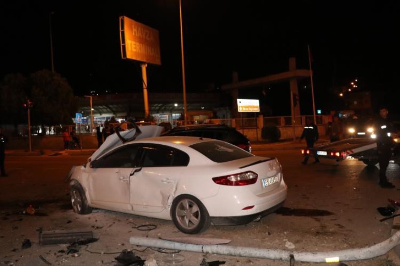 Samsun'da zincirleme trafik kazası: 4 kişi yaralandı