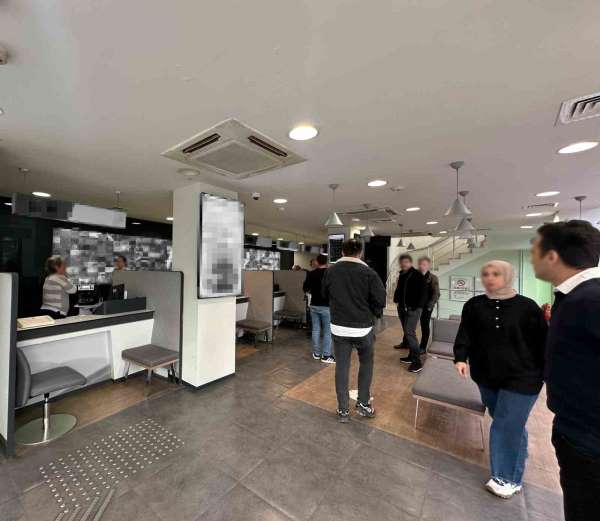 Samsun'da banka soygunu: Soyguncu polis tarafından kısa sürede yakalandı